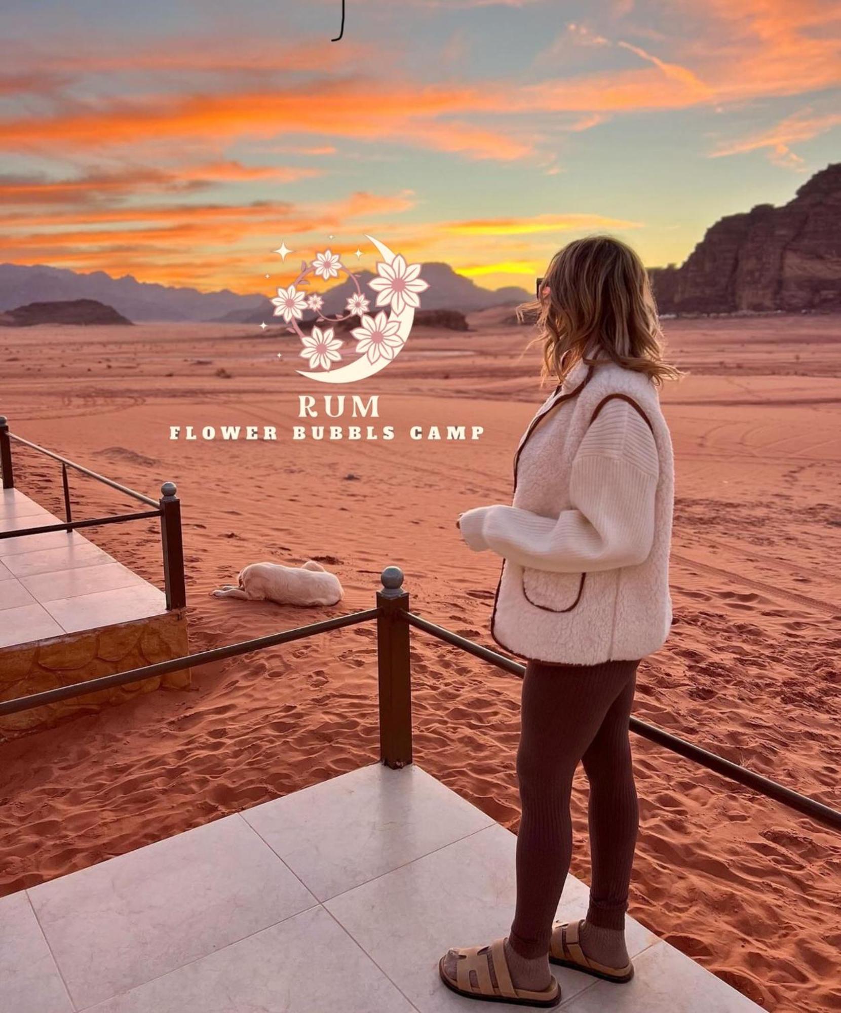 Rum Flower Bubbles Luxury Camp Wadi Rum Bagian luar foto