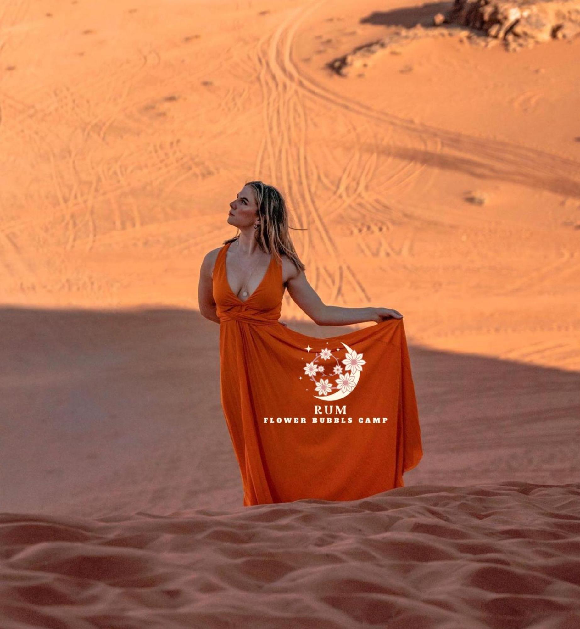 Rum Flower Bubbles Luxury Camp Wadi Rum Bagian luar foto
